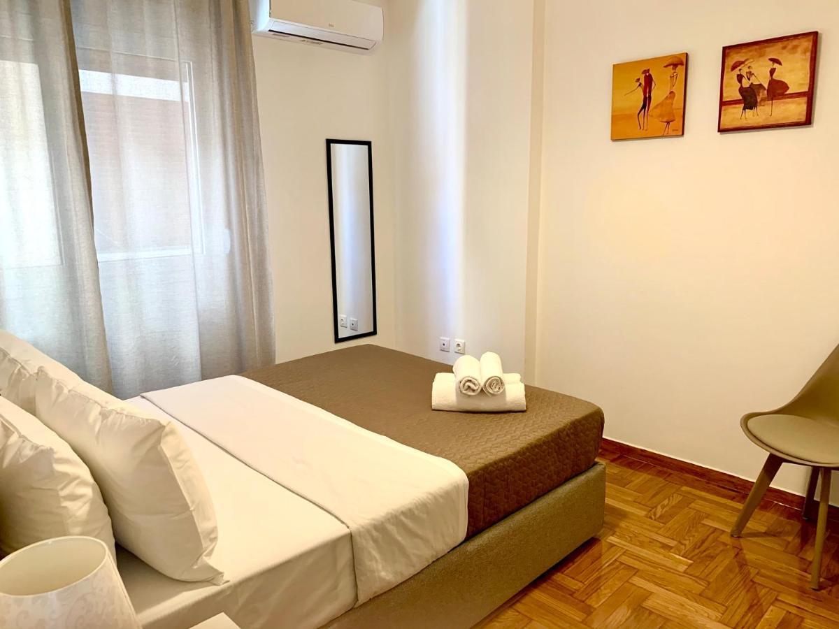 Kallimarmaro 2-bedroom * Ateny