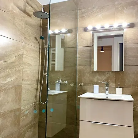 Kallimarmaro 2-Bedroom Apartment Αθήνα Εξωτερικό φωτογραφία