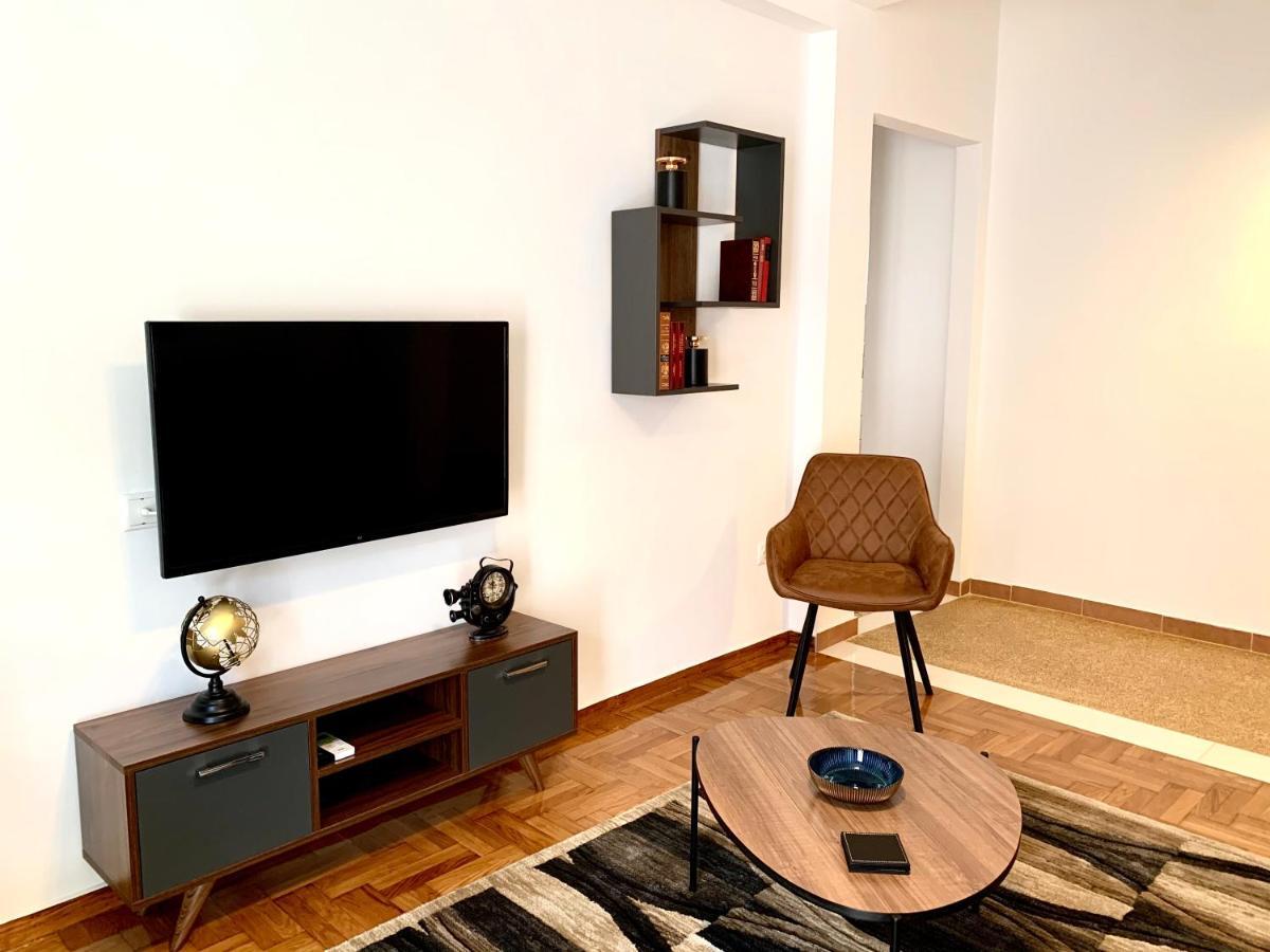 Kallimarmaro 2-bedroom Apartment Athens